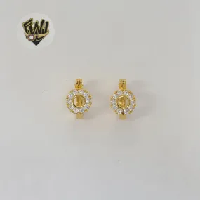 (1-2643-5) Gold Laminate - Zircon Flower Hoops - BGO