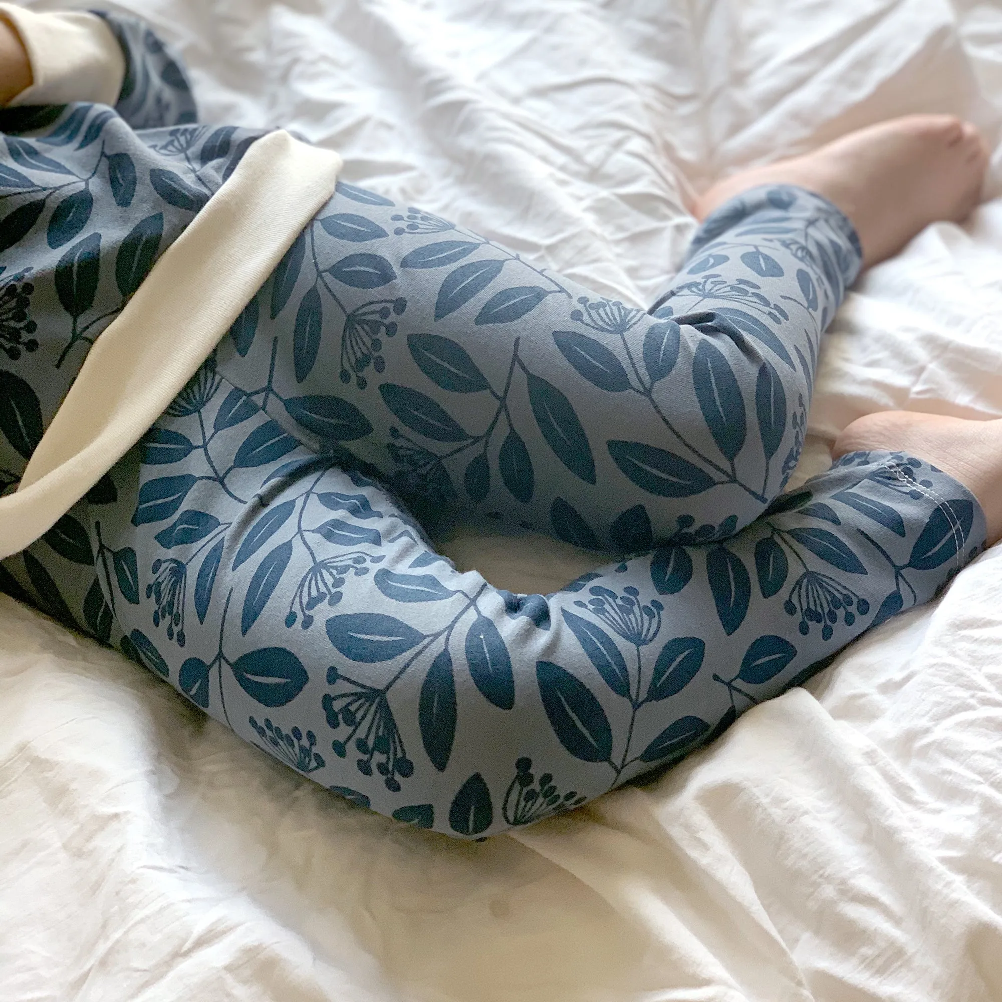 Baby Leggings - Foxes Pale Blue