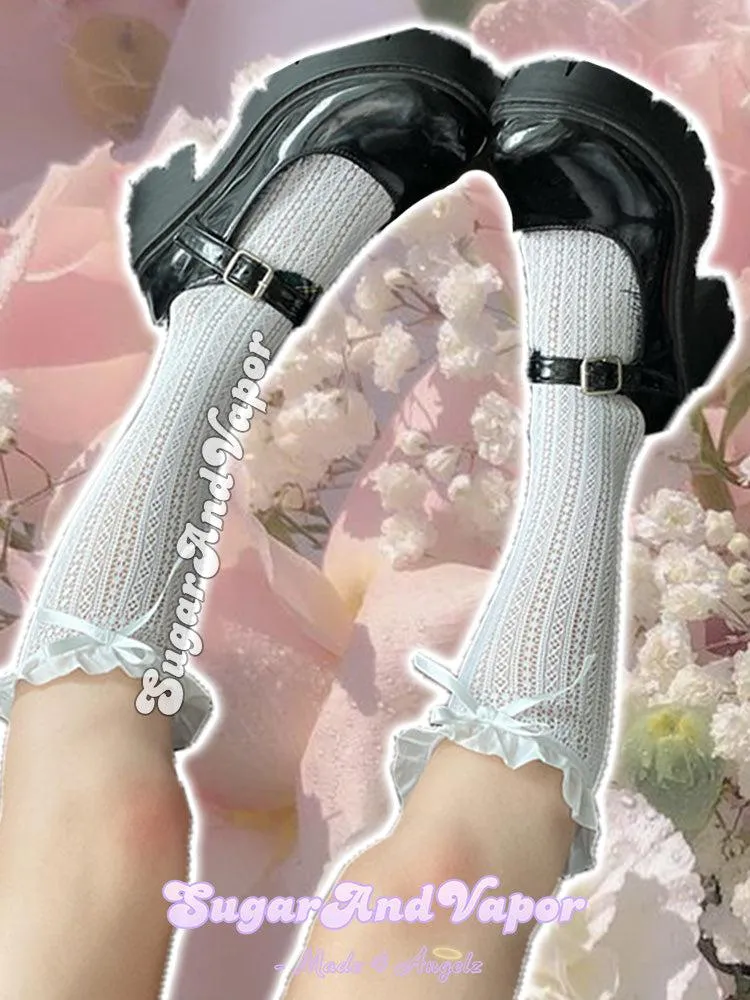 Elfie Bows Girly Knee-High Fishnet Stockings