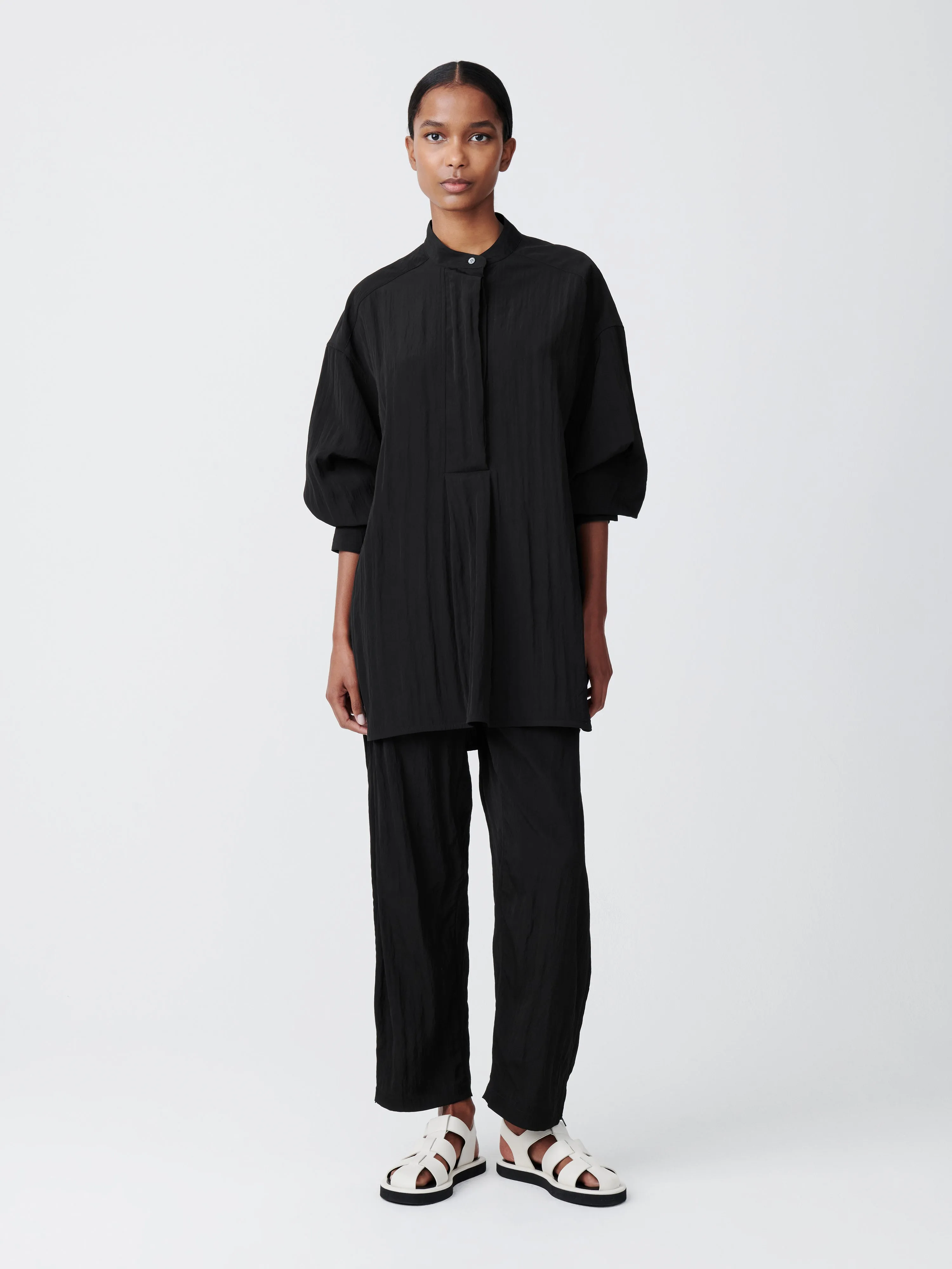 Frink Viscose Shirt in Black