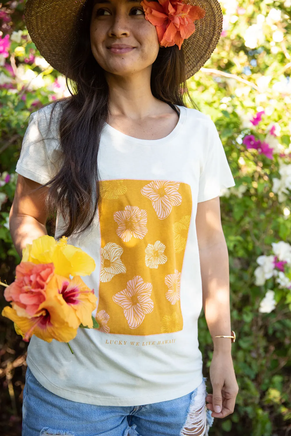 Lucky We Live Hawaii Hau Blooms Tee