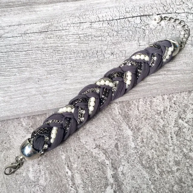 PEARL AND DIAMANTE PLAITED / BRAIDED FABRIC BRACELET